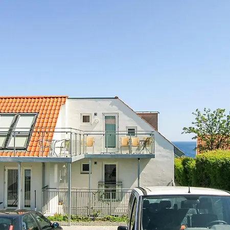 Awesome Apartment In Gudhjem With House Sea View Apartament *