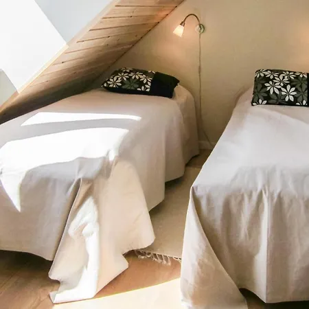 Beautiful In With 2 Bedrooms Gudhjem