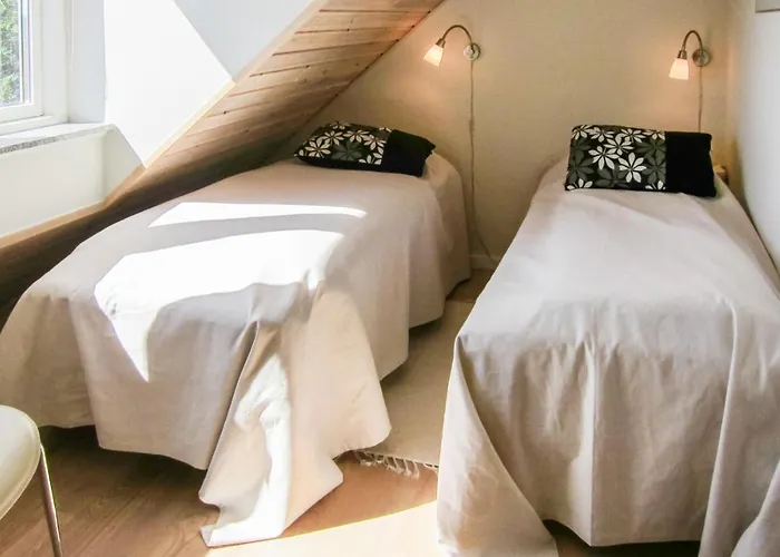 Beautiful In With 2 Bedrooms Gudhjem